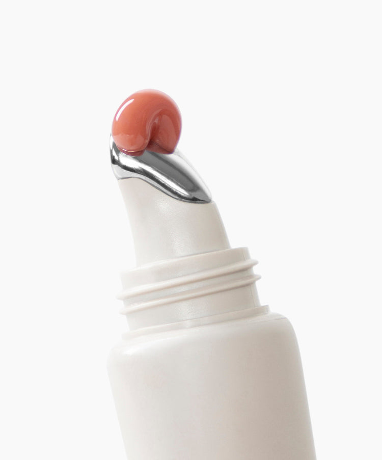 | desc: Lip Gloss in Rosewood